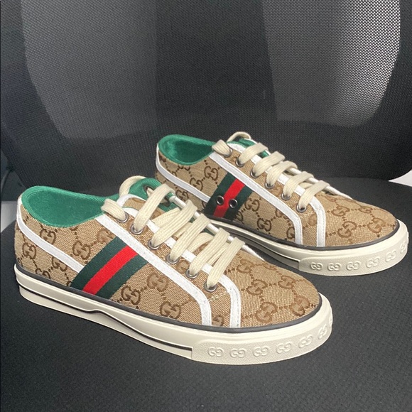 Gucci Brown and Green Sneakers with Signature Design - Picture 1 of 4